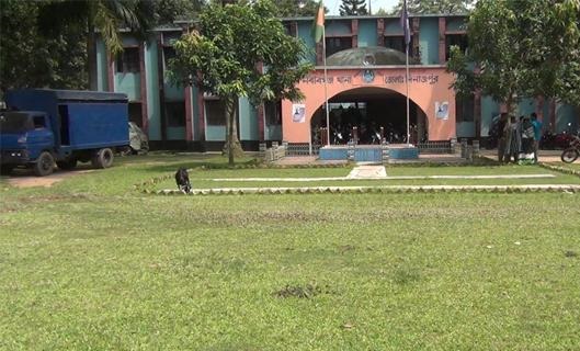 নবাবগঞ্জে আম বাগানে মিলল বৃদ্ধার লাশ