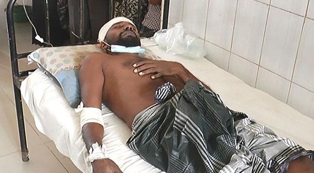 মাদারীপুরে বিকাশ এজেন্টকে কুপিয়ে টাকা ছিনতাই