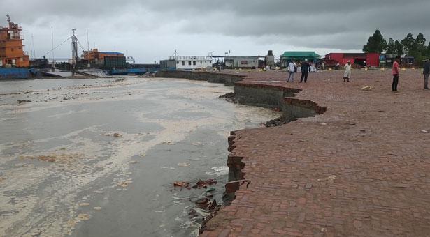 শিমুলিয়ার চার নম্বর ফেরিঘাট