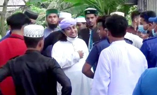 তাহেরীর সভা পণ্ড করলো পুলিশ